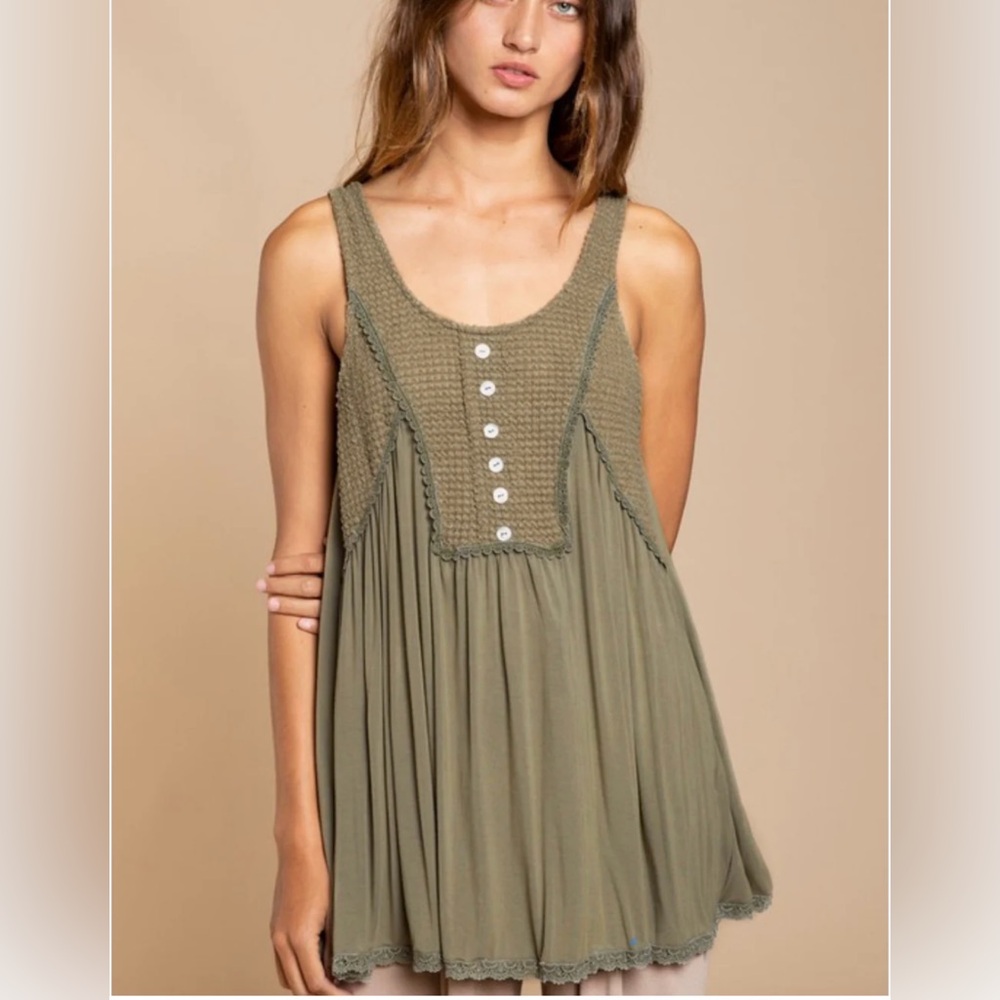 28. NWOT POL Olive Green Textured Tank Top